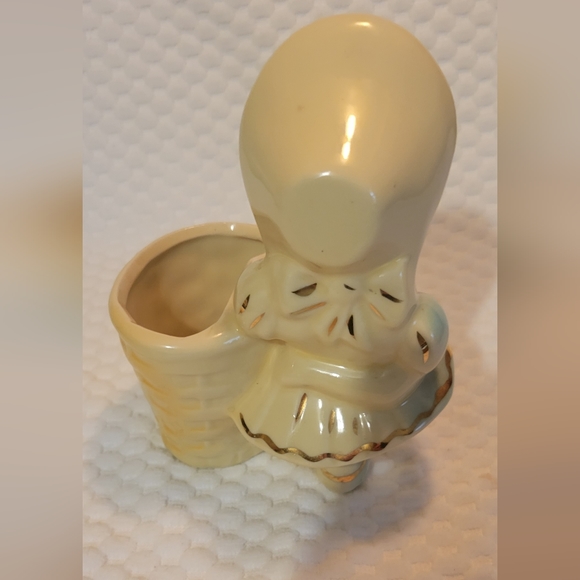 Vintage  planter - Picture 2 of 4